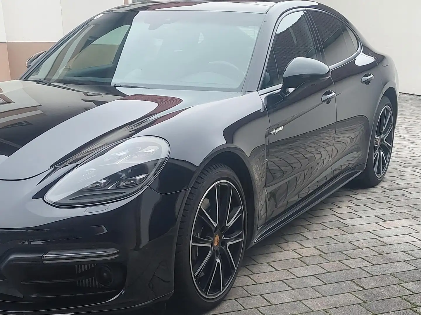 Porsche Panamera Panamera 4 E-Hybrid PHEV Executive Aut. Schwarz - 1
