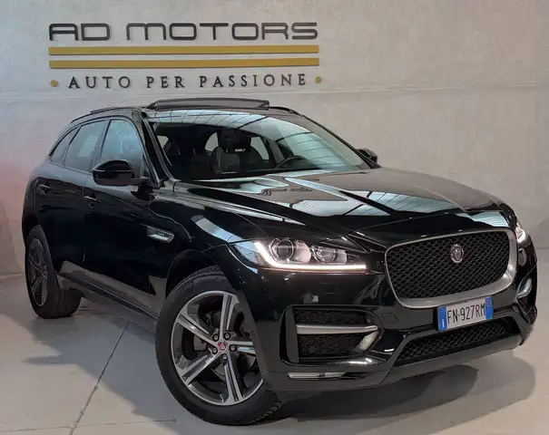 Jaguar F-Pace