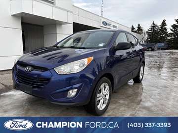 PREMIUM|LEATHER STEERING WHEEL|HEATED FRONT SEATS|