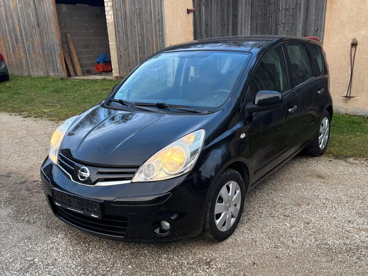 Nissan Note Note 1.4 acenta Schwarz - 1