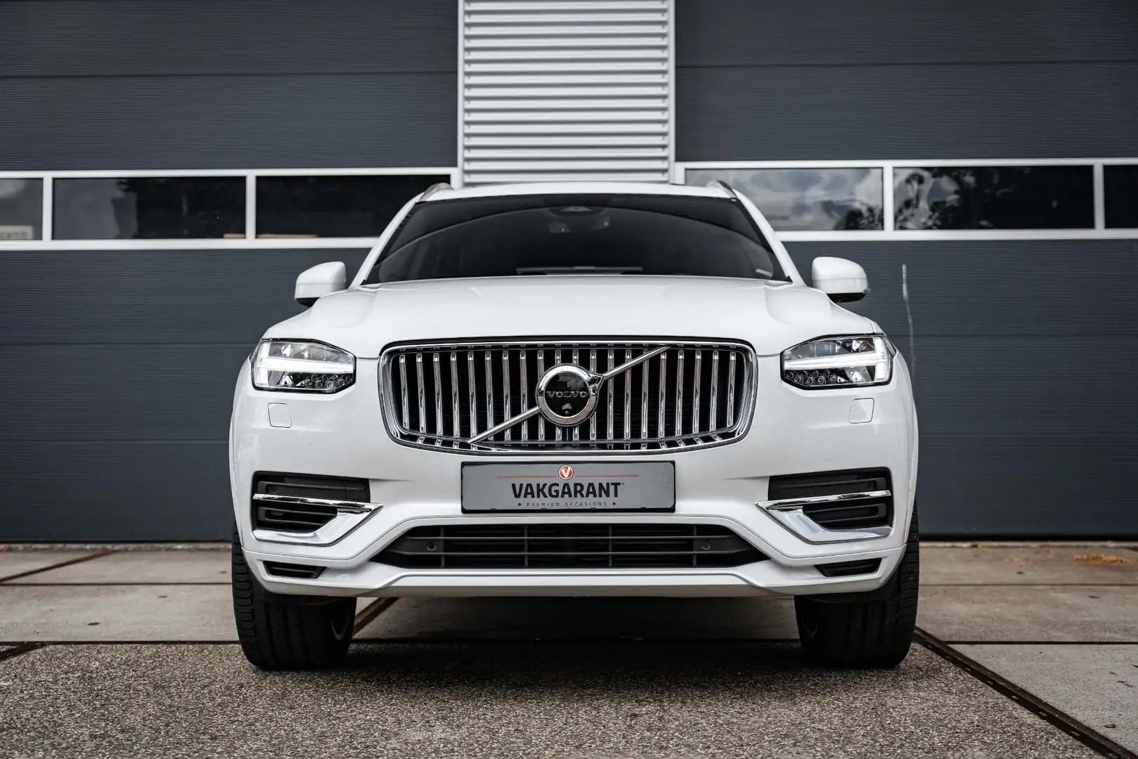 Volvo XC90 2.0 T8 Recharge AWD Plus Bright 7p. |Pano |Harman/ Blanc - 2
