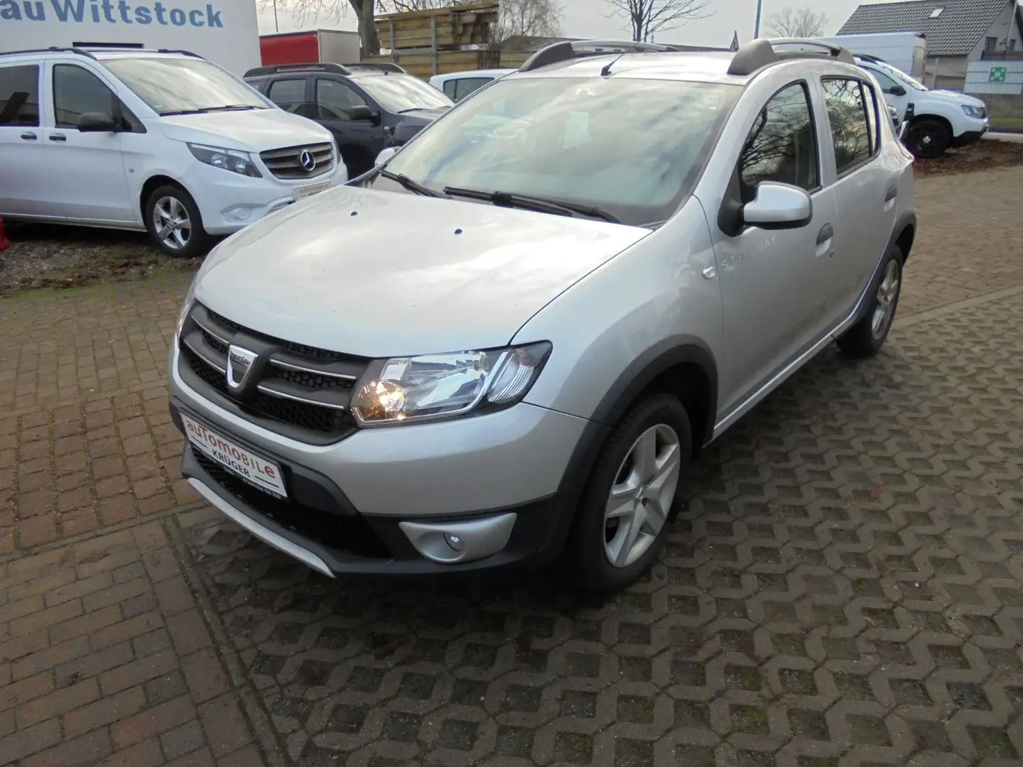 Dacia Sandero II Stepway Prestige Silber - 1
