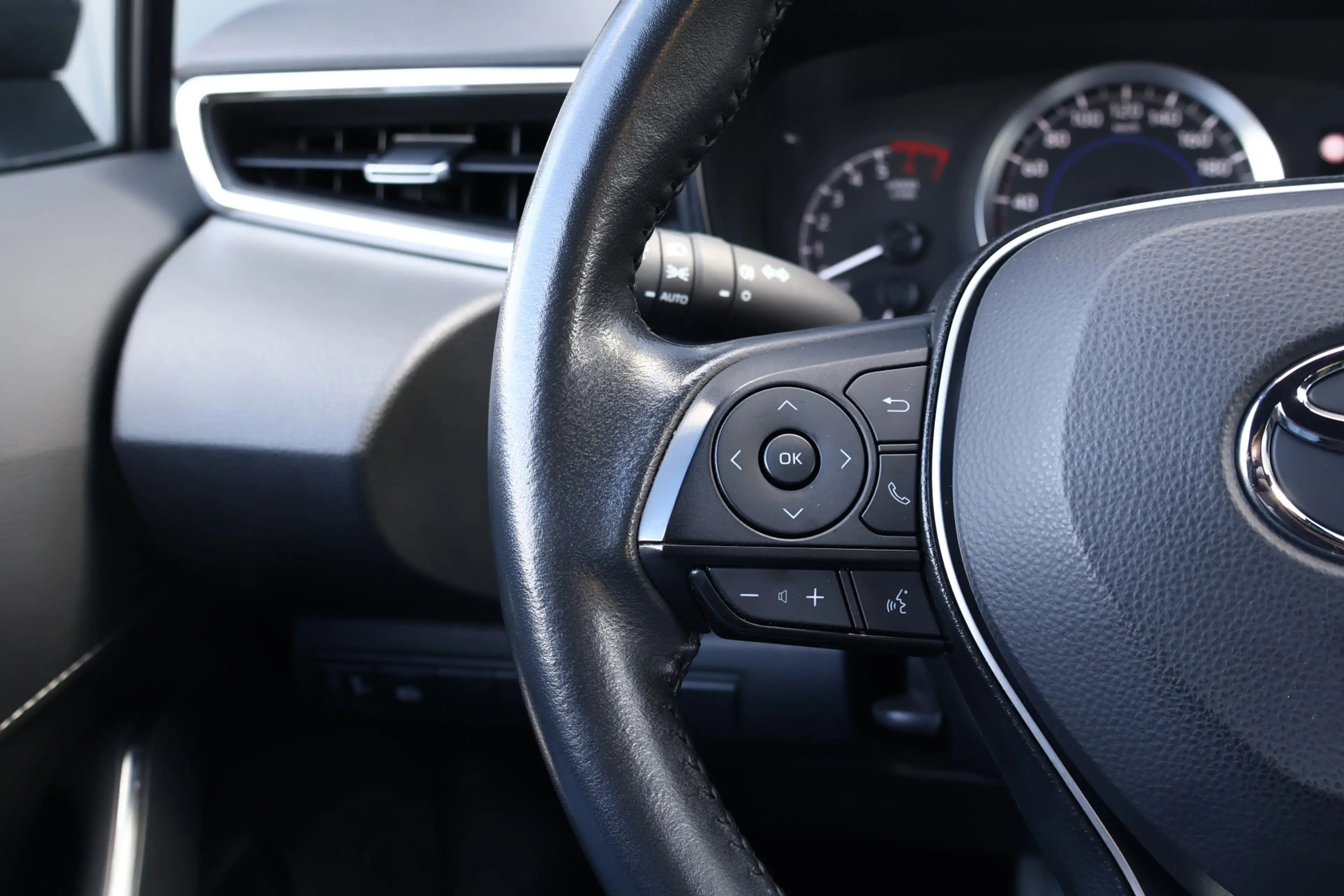 Toyota Corolla Touring Sports 1.8 Hybrid Business Automaat | 10 j — photo 19