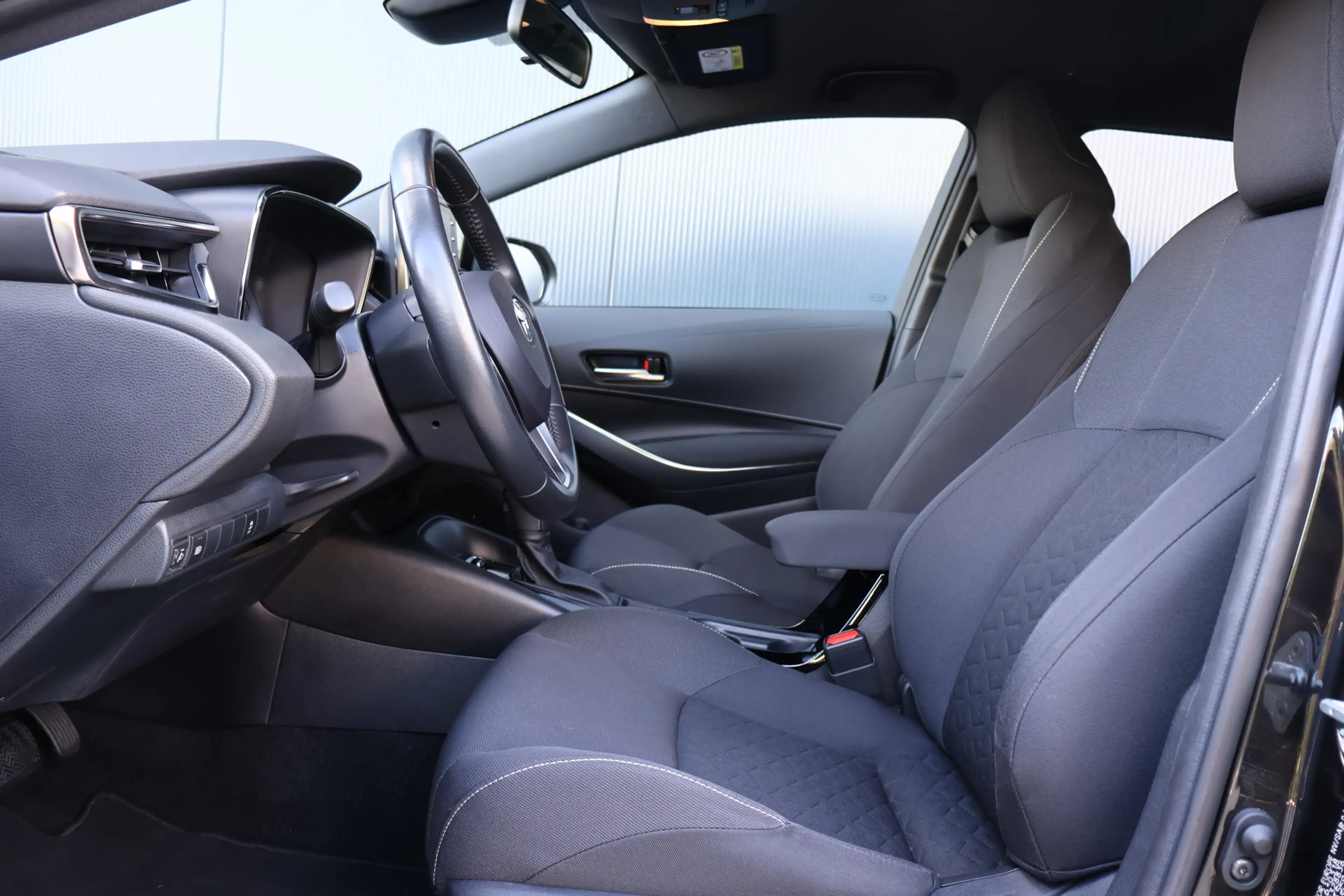 Toyota Corolla Touring Sports 1.8 Hybrid Business Automaat | 10 j — photo 5