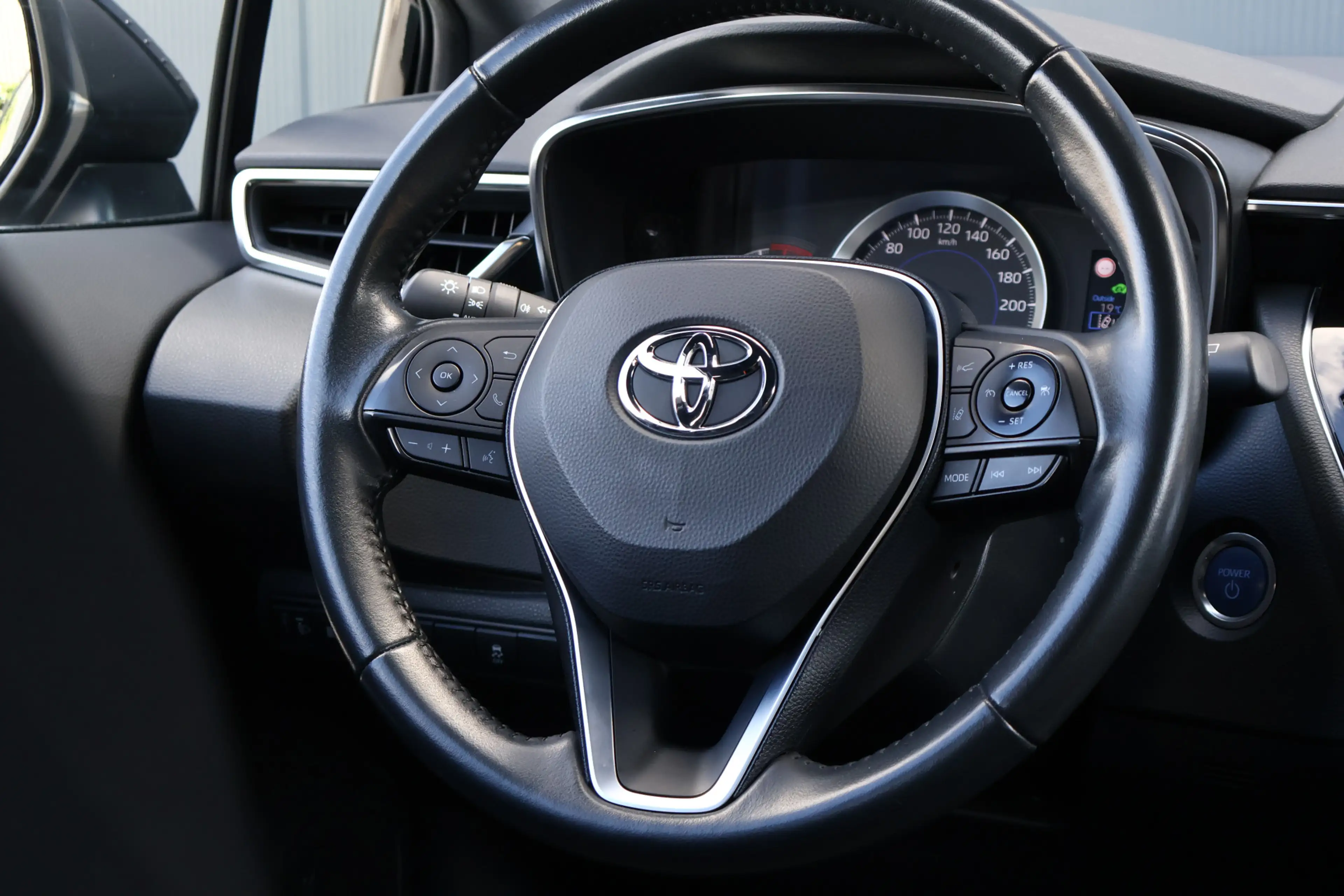 Toyota Corolla Touring Sports 1.8 Hybrid Business Automaat | 10 j — photo 17