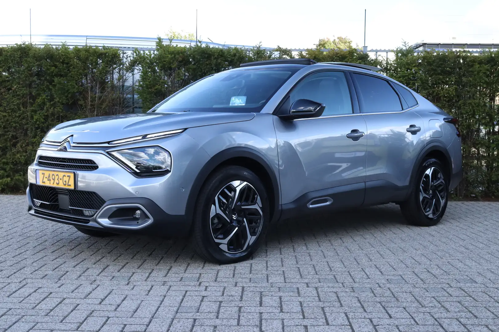 Citroen C4 X 1.2 Turbo Max | Adaptieve Cruise | Panoramadak | 3 Gris - 1