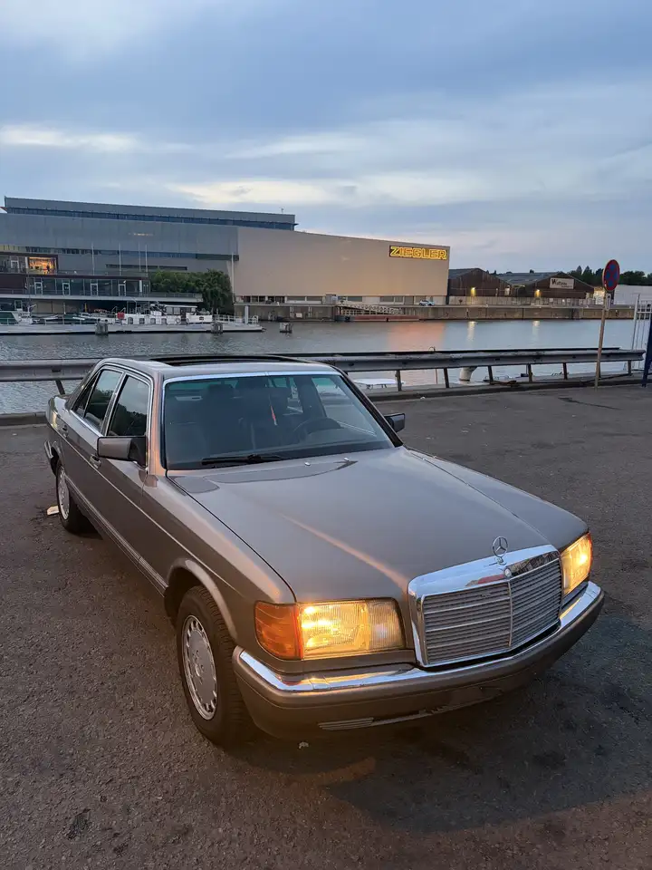 Mercedes-Benz S 300, foto 2