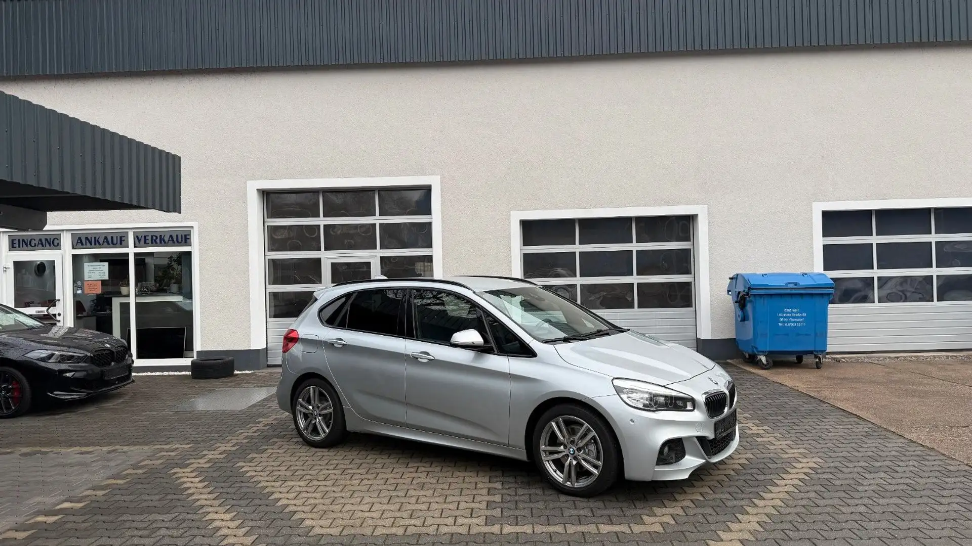 BMW 218 M Sport LED Navi AHK 18 Zoll Silber - 1