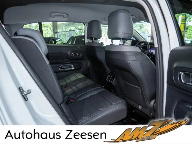 Citroen C5 Aircross view 4