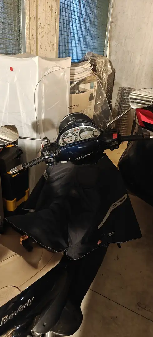 Piaggio Beverly 400 Blu/Azzurro - 2