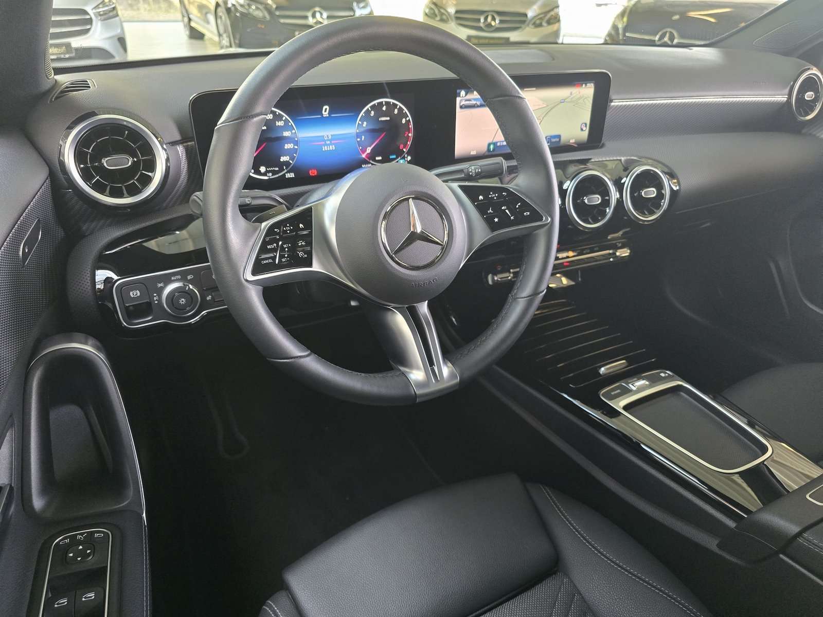 Mercedes-Benz A 180