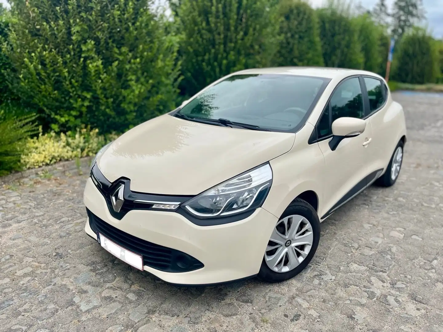 Renault Clio Renault Clio IV 0.9 TCe 90 "Zen" - 2