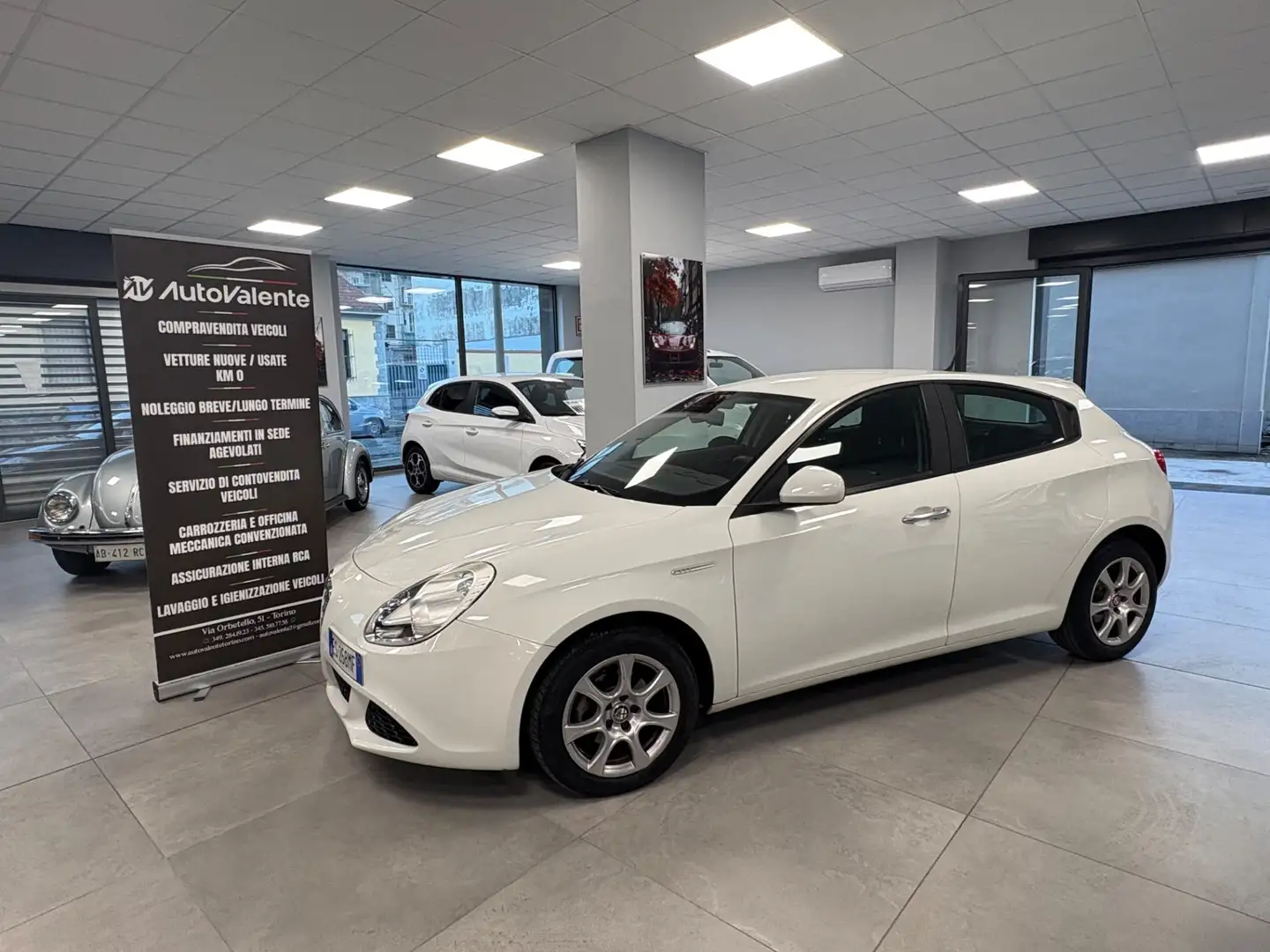 Alfa Romeo Giulietta Giulietta 1.6 JTDm-2 105 CV Progression Bianco - 1