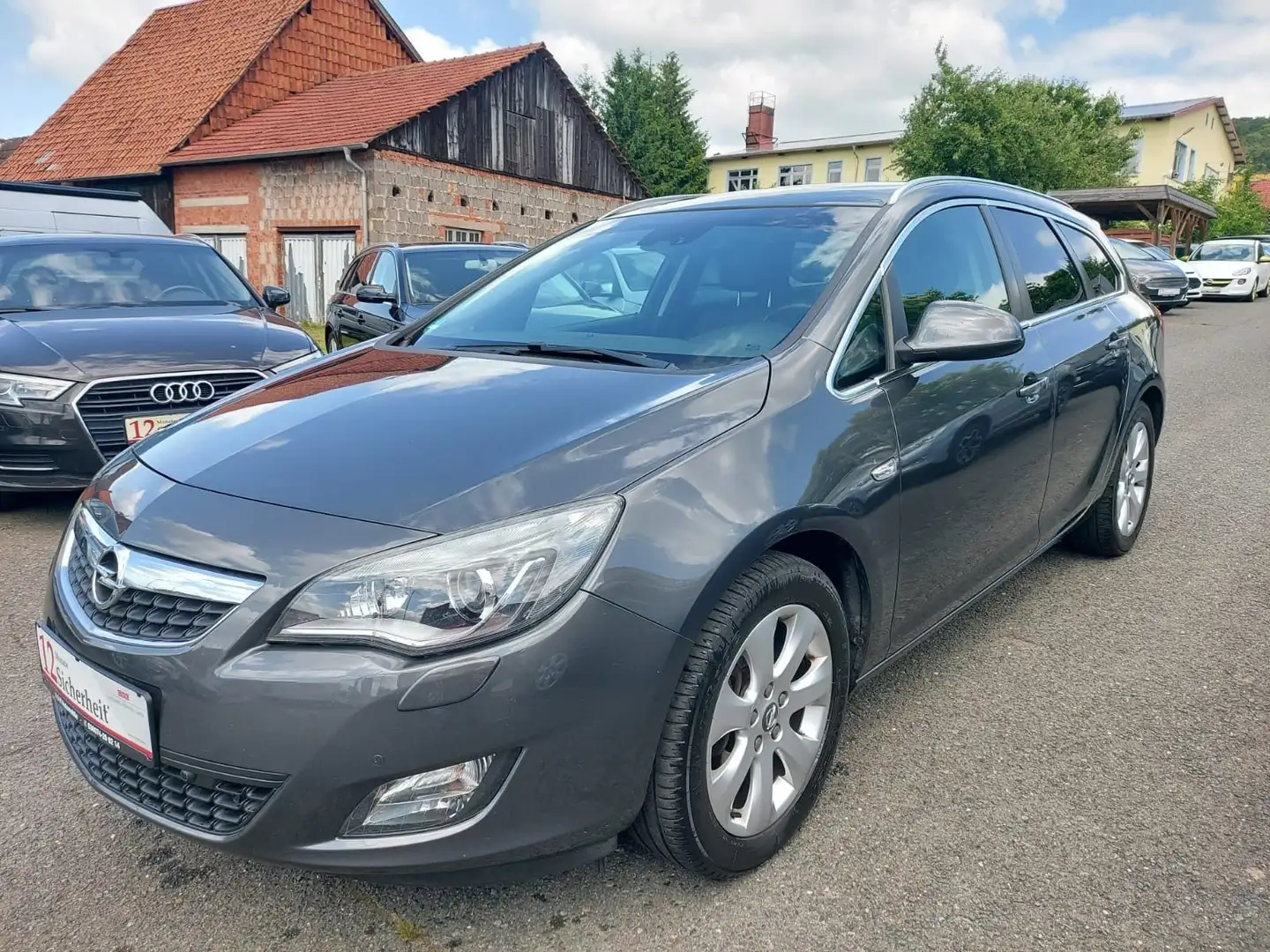 Opel Astra J Sports Tourer Innovation Bi-Xenon  PDZ Grau - 1
