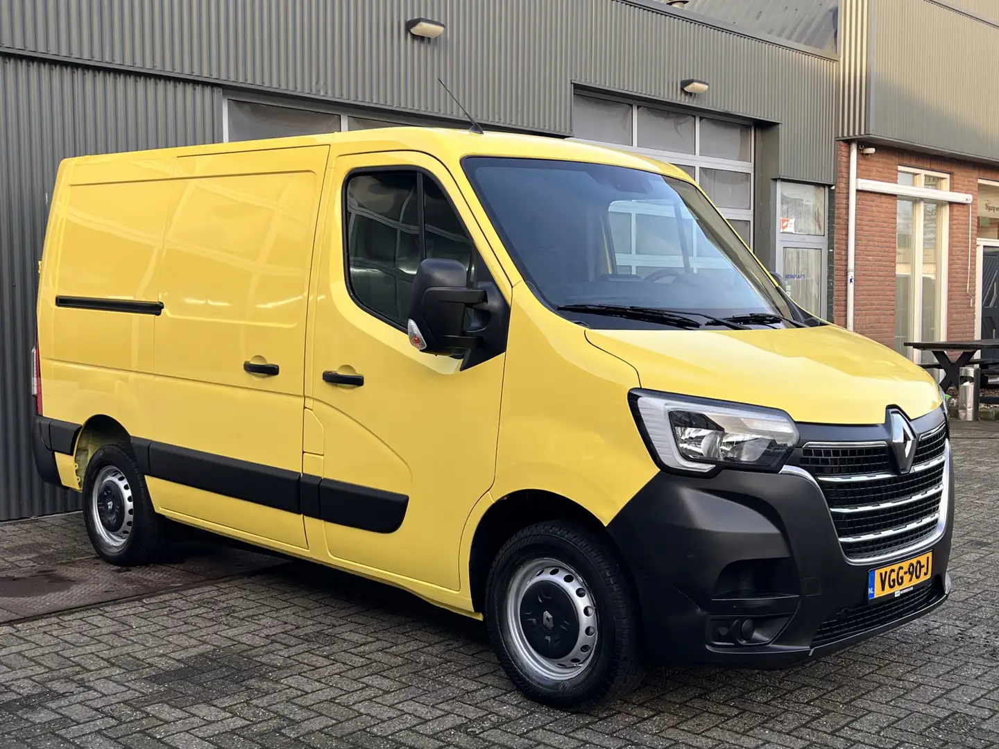 Renault Master T28 2.3 dCi 135 L1H1 Airco Cruise controle Trekhaa žuta - 1