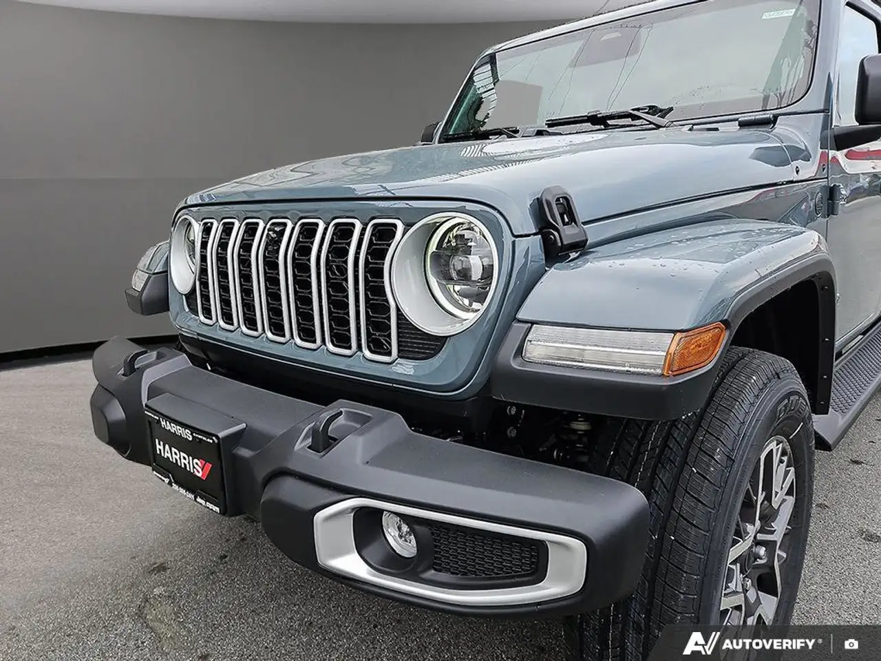 Jeep Wrangler снимка Jeep Wrangler