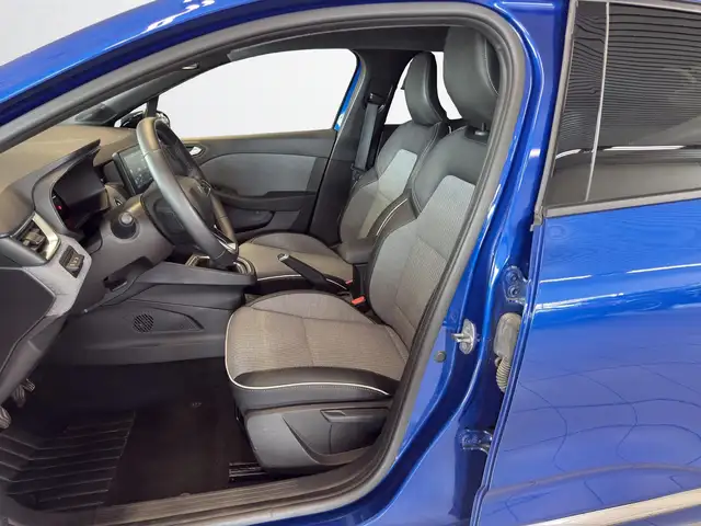 Renault Clio view 7