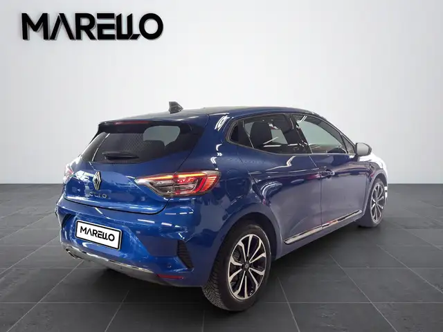 Renault Clio view 4