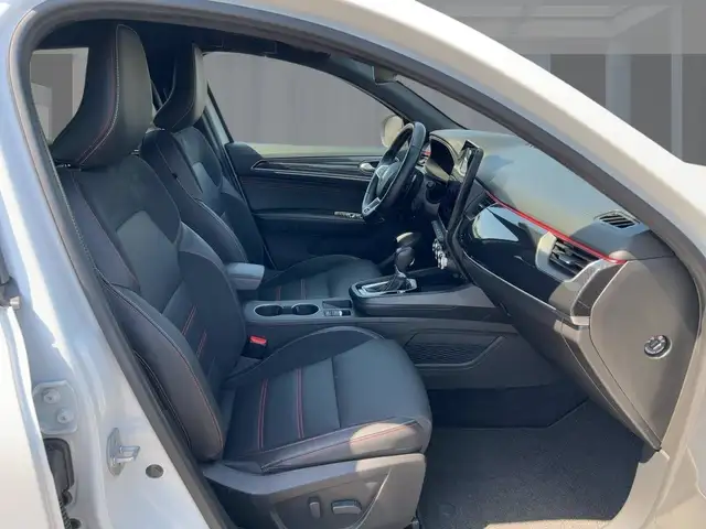 Renault Arkana view 8