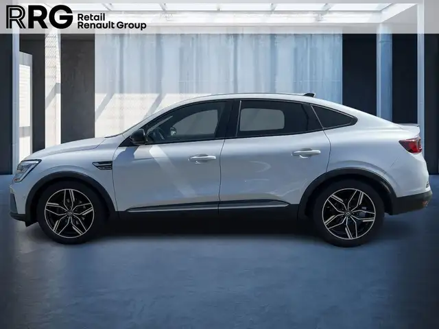 Renault Arkana view 2