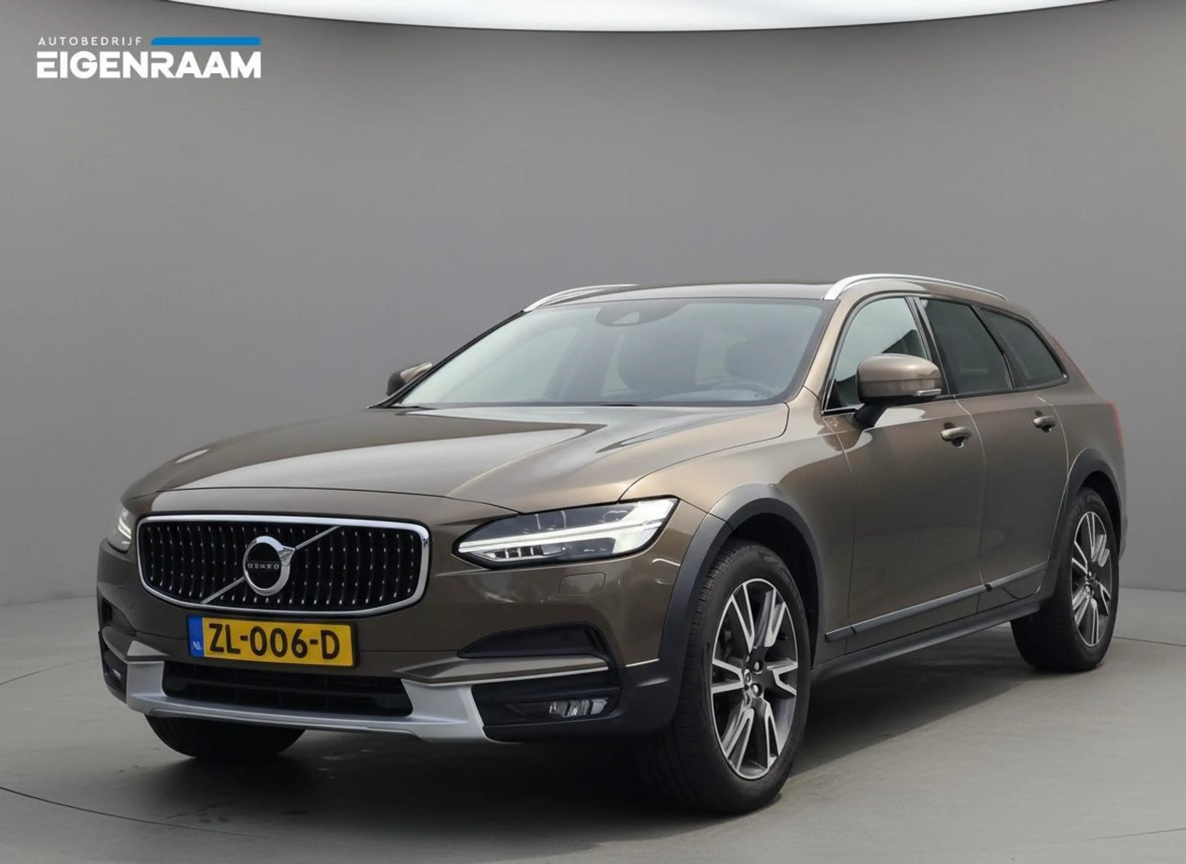 Volvo V90 Cross Country 2.0 T6 320PK Pro | Adaptive Cruise | LED | Rijklaa
