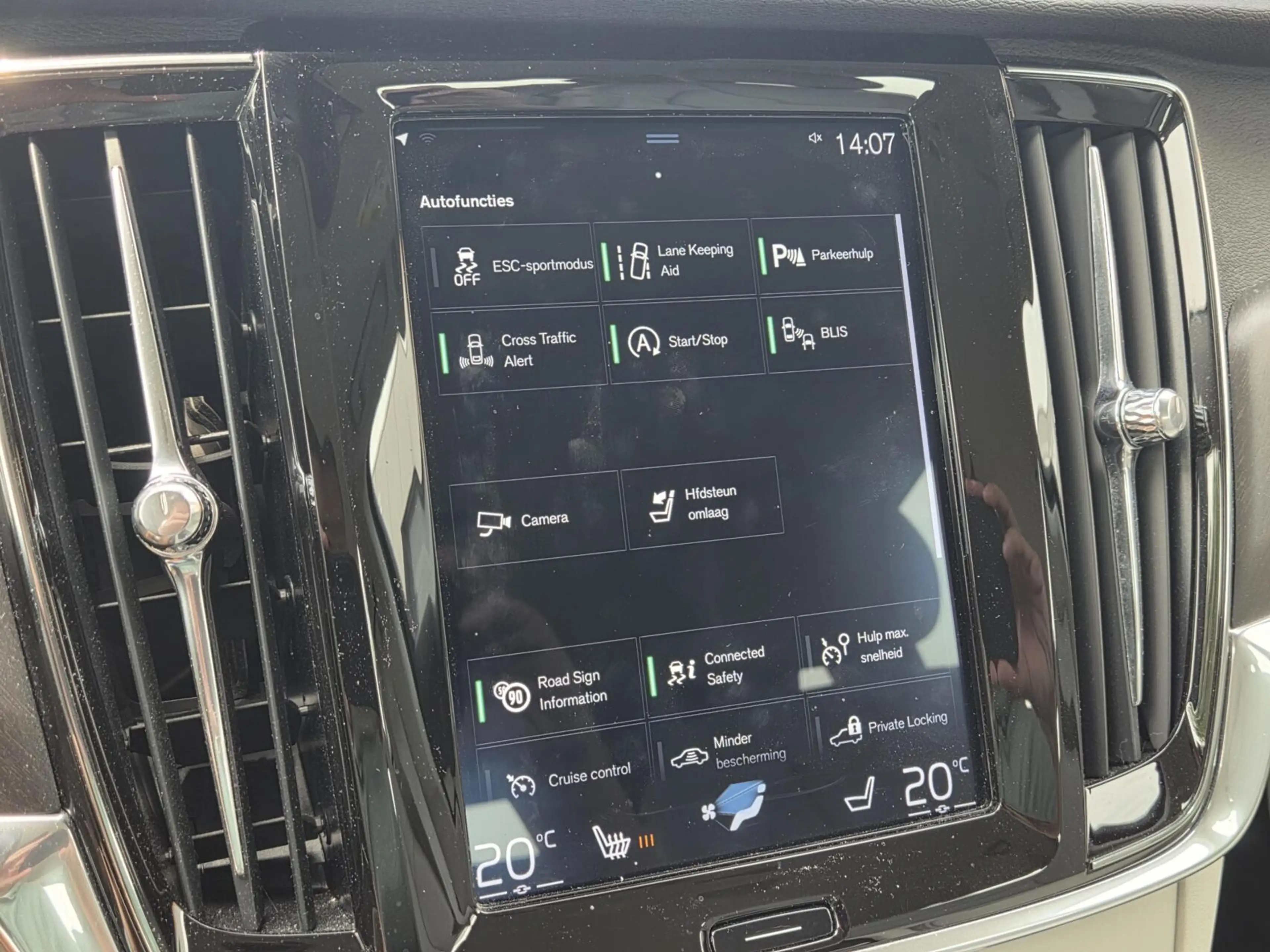Volvo V90 Cross Country 2.0 T6 320PK Pro | Adaptive Cruise | LED | Rijklaa — photo 21