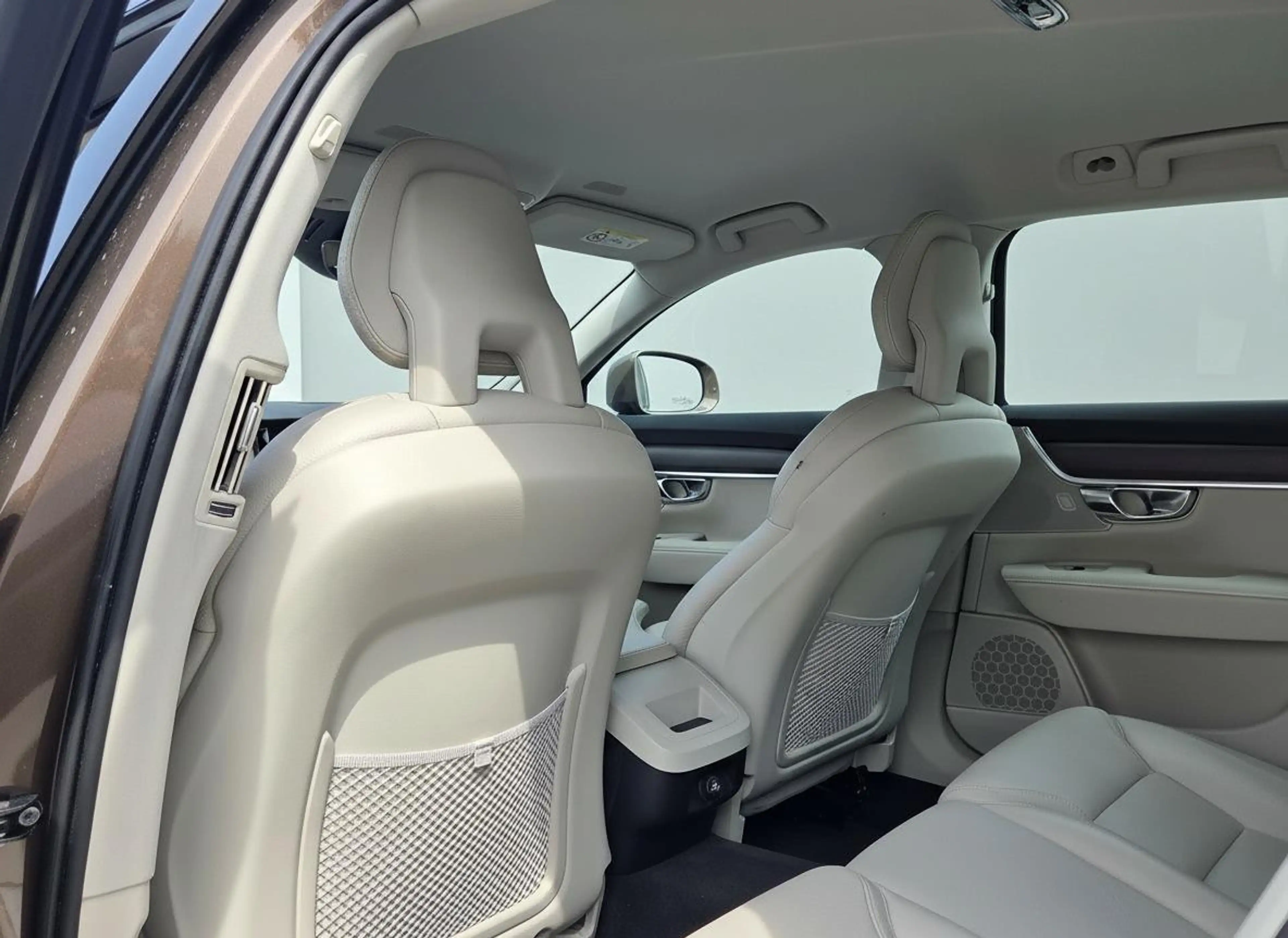 Volvo V90 Cross Country 2.0 T6 320PK Pro | Adaptive Cruise | LED | Rijklaa — photo 7