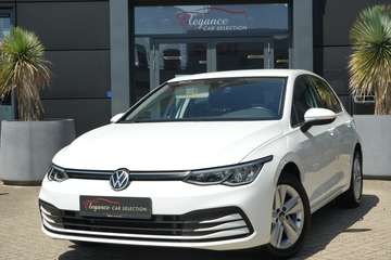 1.5 TSI Life 130pk Navigatie/Stoelverwarming/Adapt