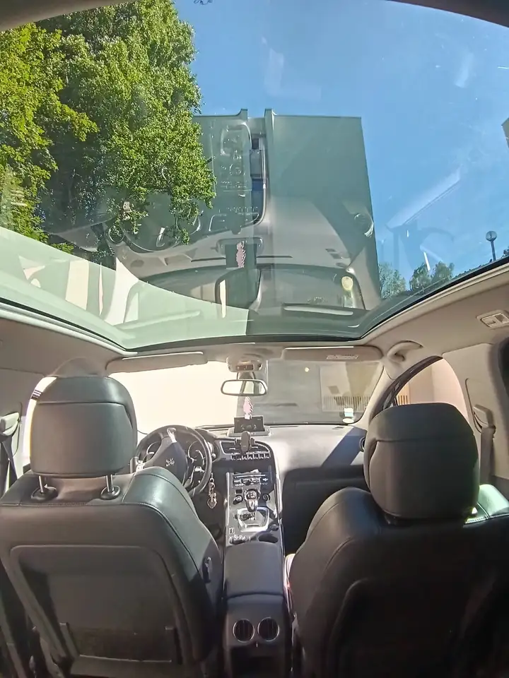 Peugeot 3008 3008 Hybrid — photo 16