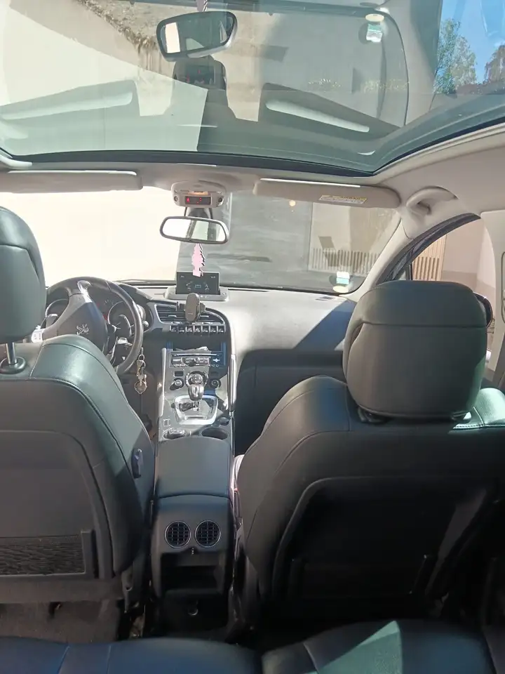Peugeot 3008 3008 Hybrid — photo 7