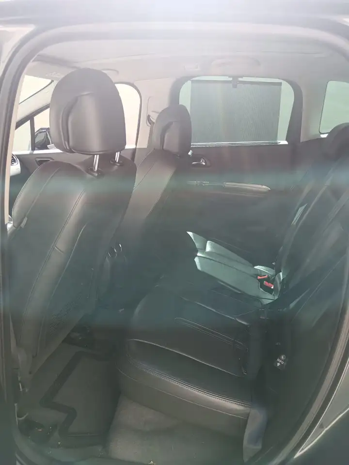 Peugeot 3008 3008 Hybrid — photo 12