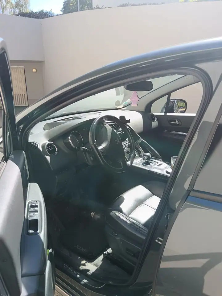 Peugeot 3008 3008 Hybrid — photo 10