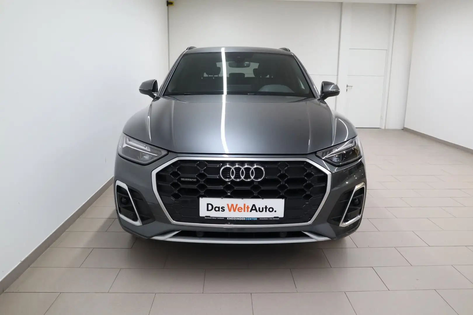 Audi Q5 40 TDI quattro S line Grigio - 2