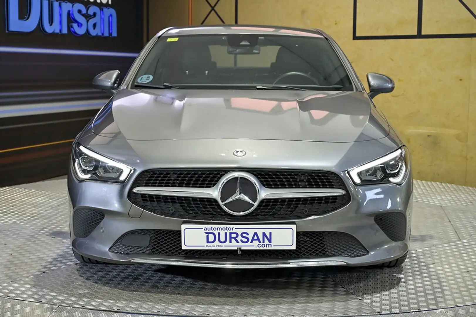 Mercedes-Benz CLA 200 D DCT Gris - 2