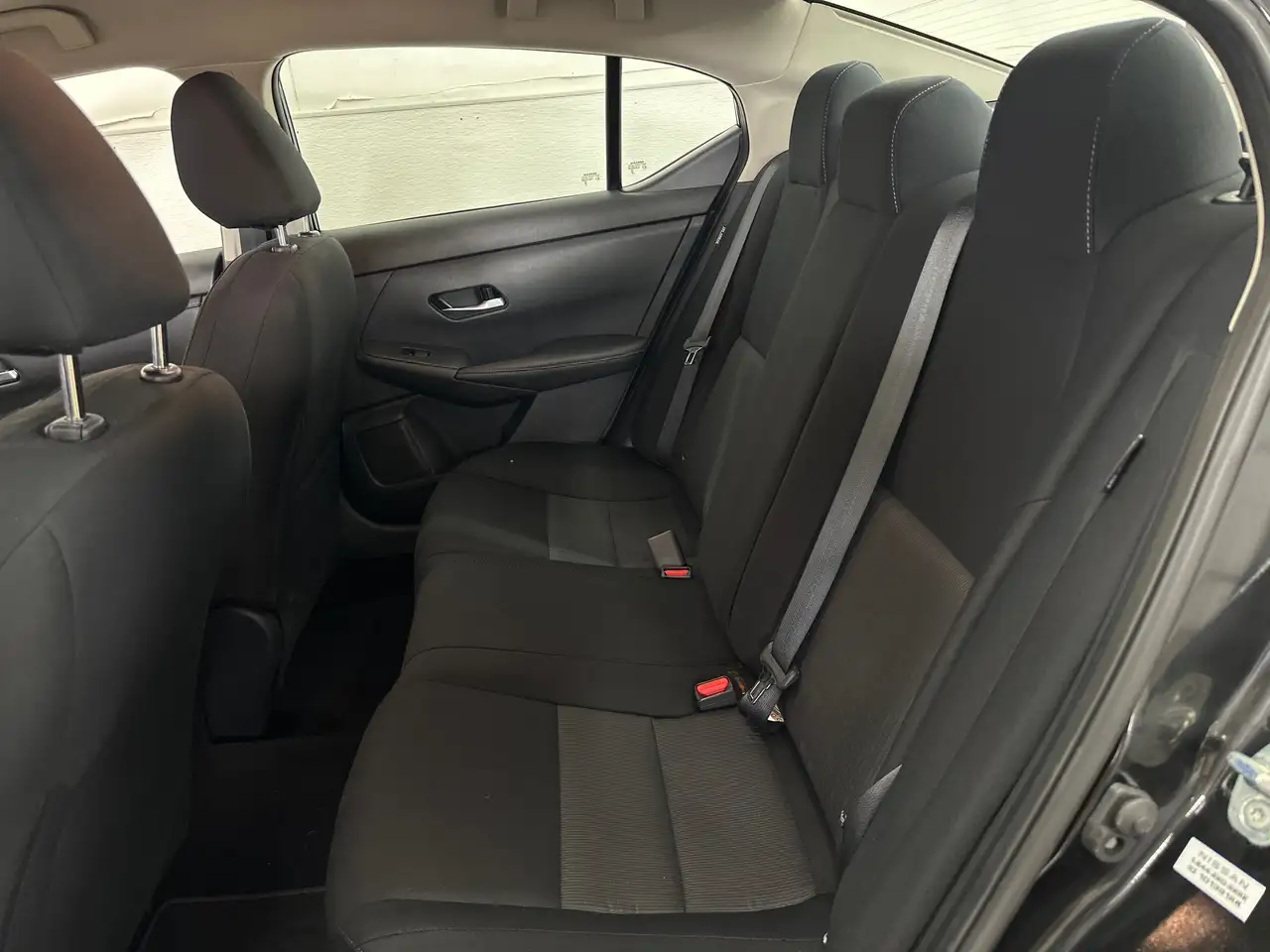 Nissan Sentra снимка Nissan Sentra