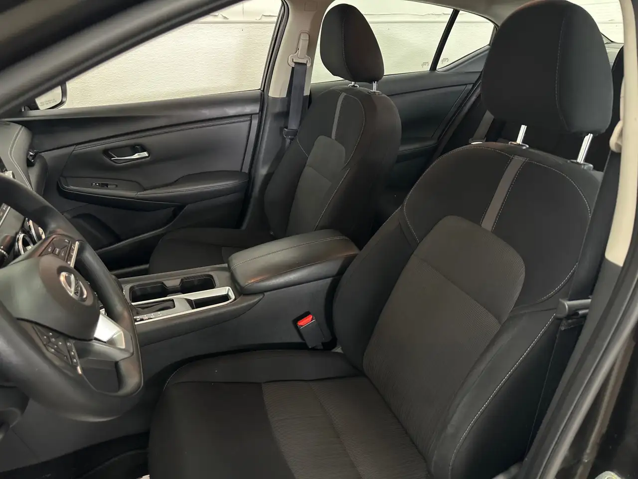 Nissan Sentra снимка Nissan Sentra