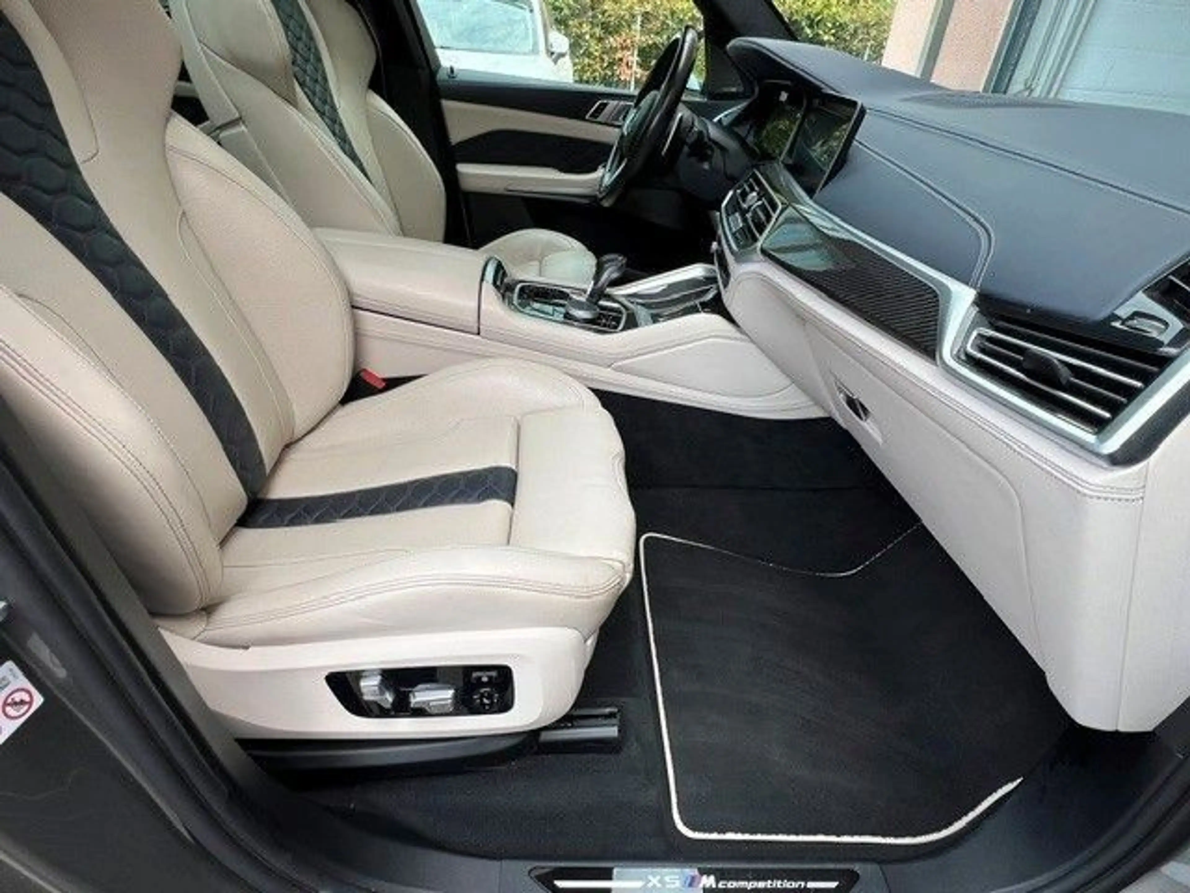 BMW X5 M Competition - VOLL - panorama — photo 10