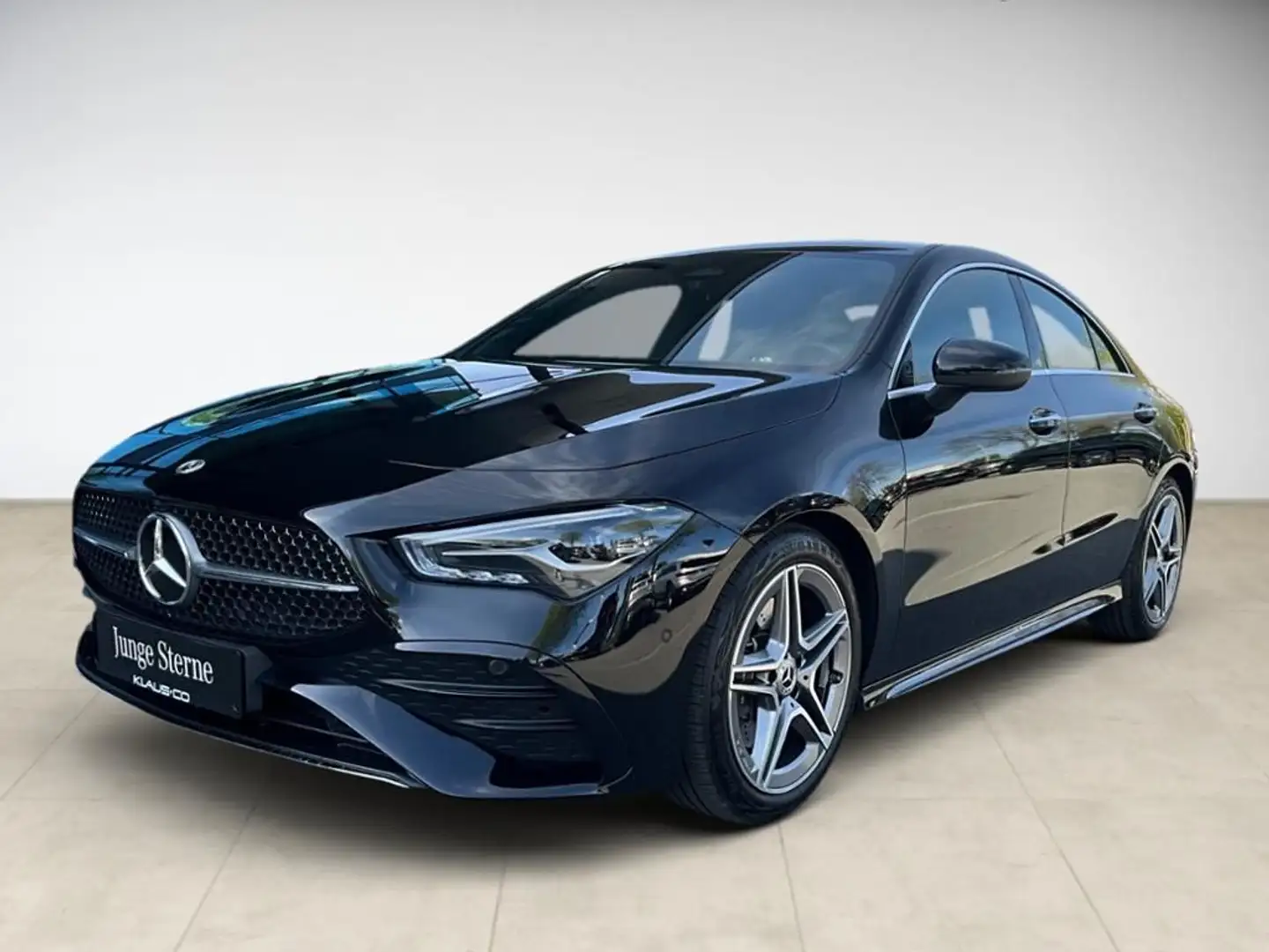 Mercedes-Benz CLA 200 AMG Style Coupé Schwarz - 1