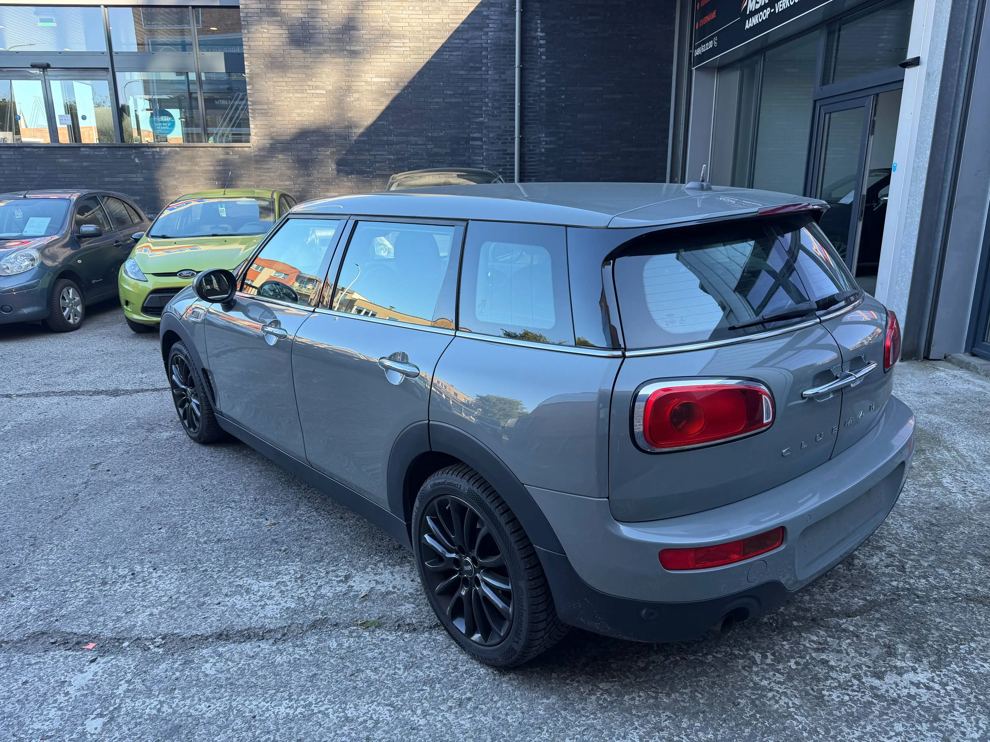 MINI Cooper Clubman 1.5 BOITE AUTO-AIRCO-JANTES-SIEGES CHAUFF — photo 6