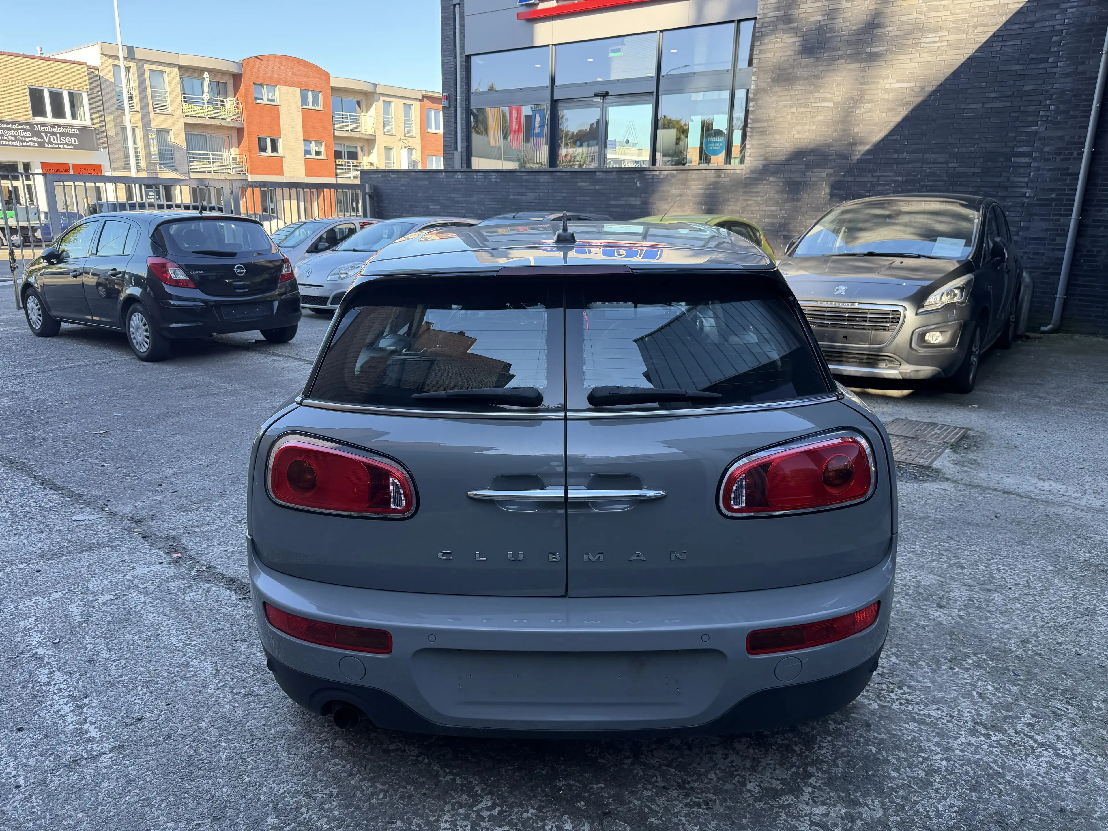 MINI Cooper Clubman 1.5 BOITE AUTO-AIRCO-JANTES-SIEGES CHAUFF — photo 5