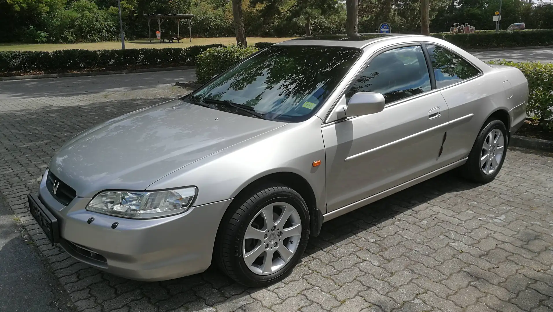 Honda Accord Accord 3,0i AT Silber - 2