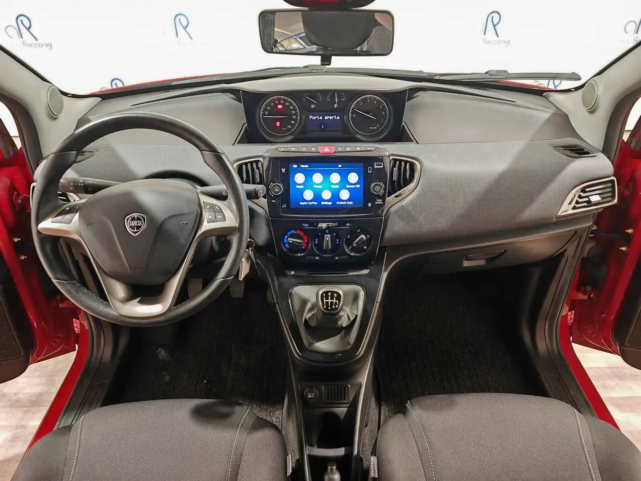 Lancia Ypsilon 2023 — фото 11