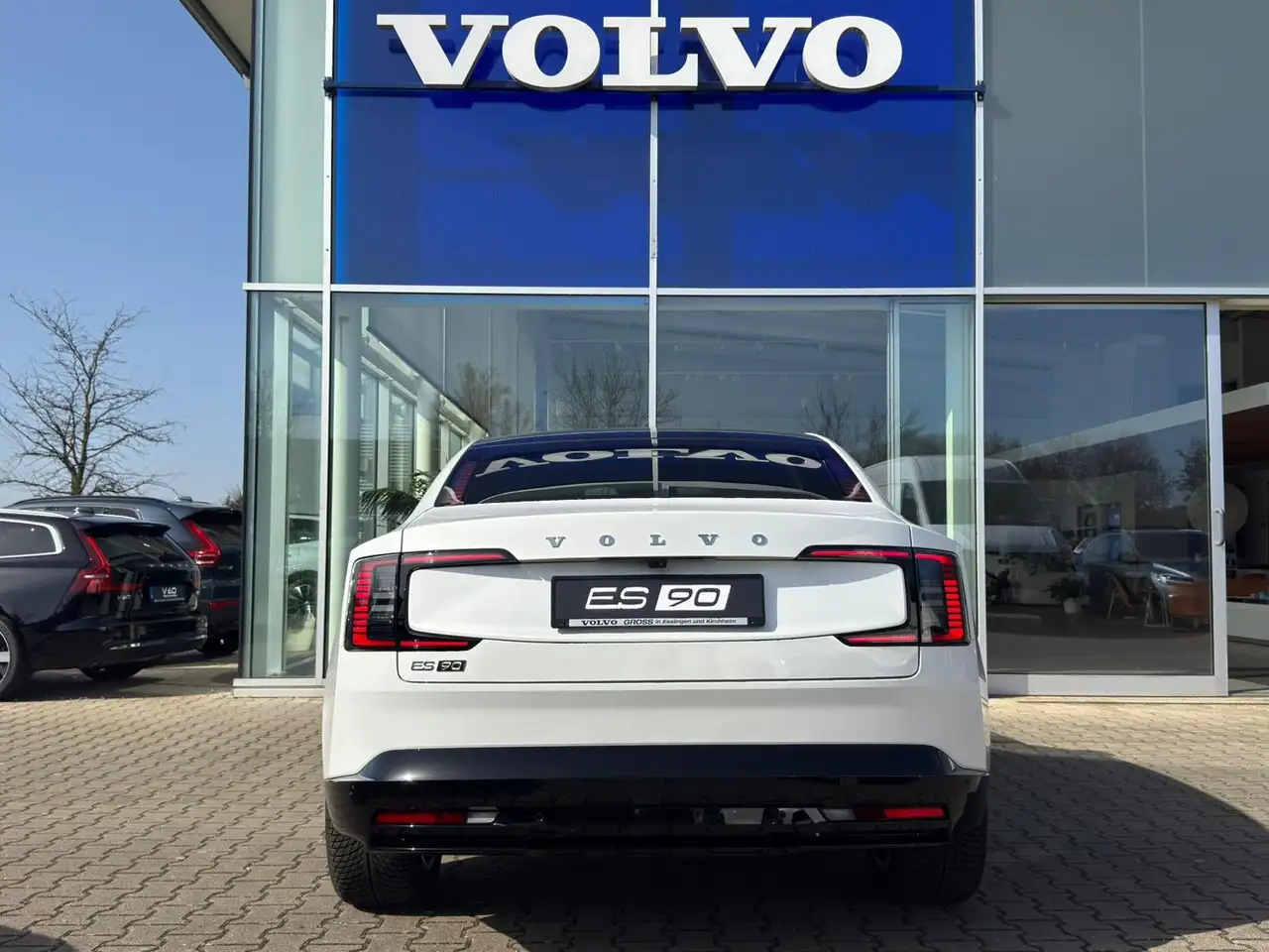 Volvo ES90 2026