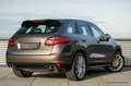Porsche Cayenne 4.8 Turbo | 112.000KM | Porsche Dealer Maintained Bruin - thumbnail 3