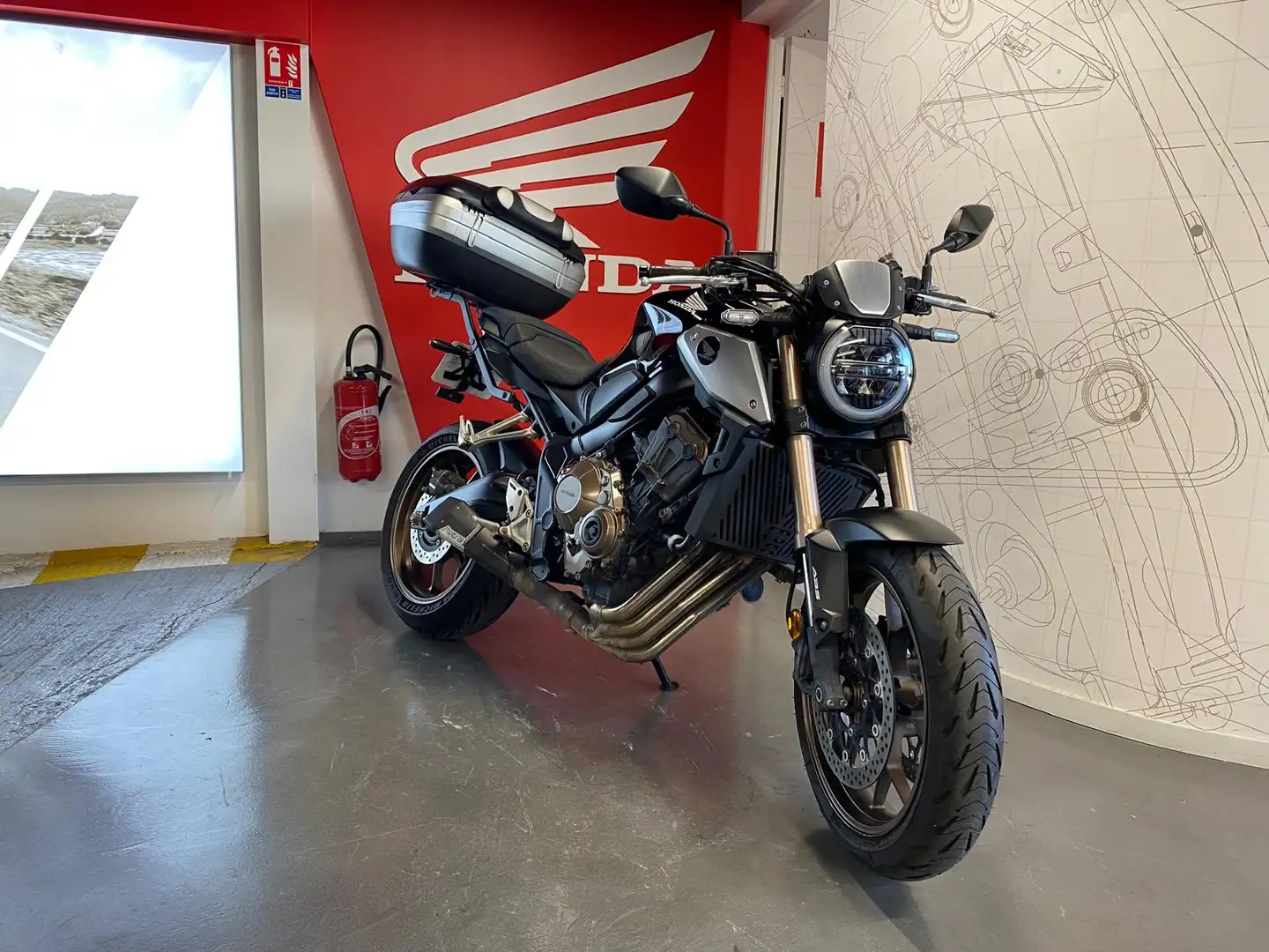 Honda CB 650 Noir - 1