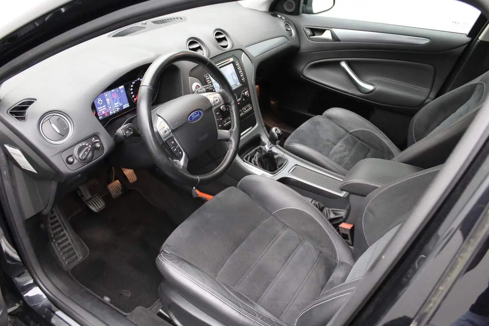 Ford Mondeo 1.6 EcoBoost Platinum 2014 NAP | Navigatie | Cruis Zwart - 2