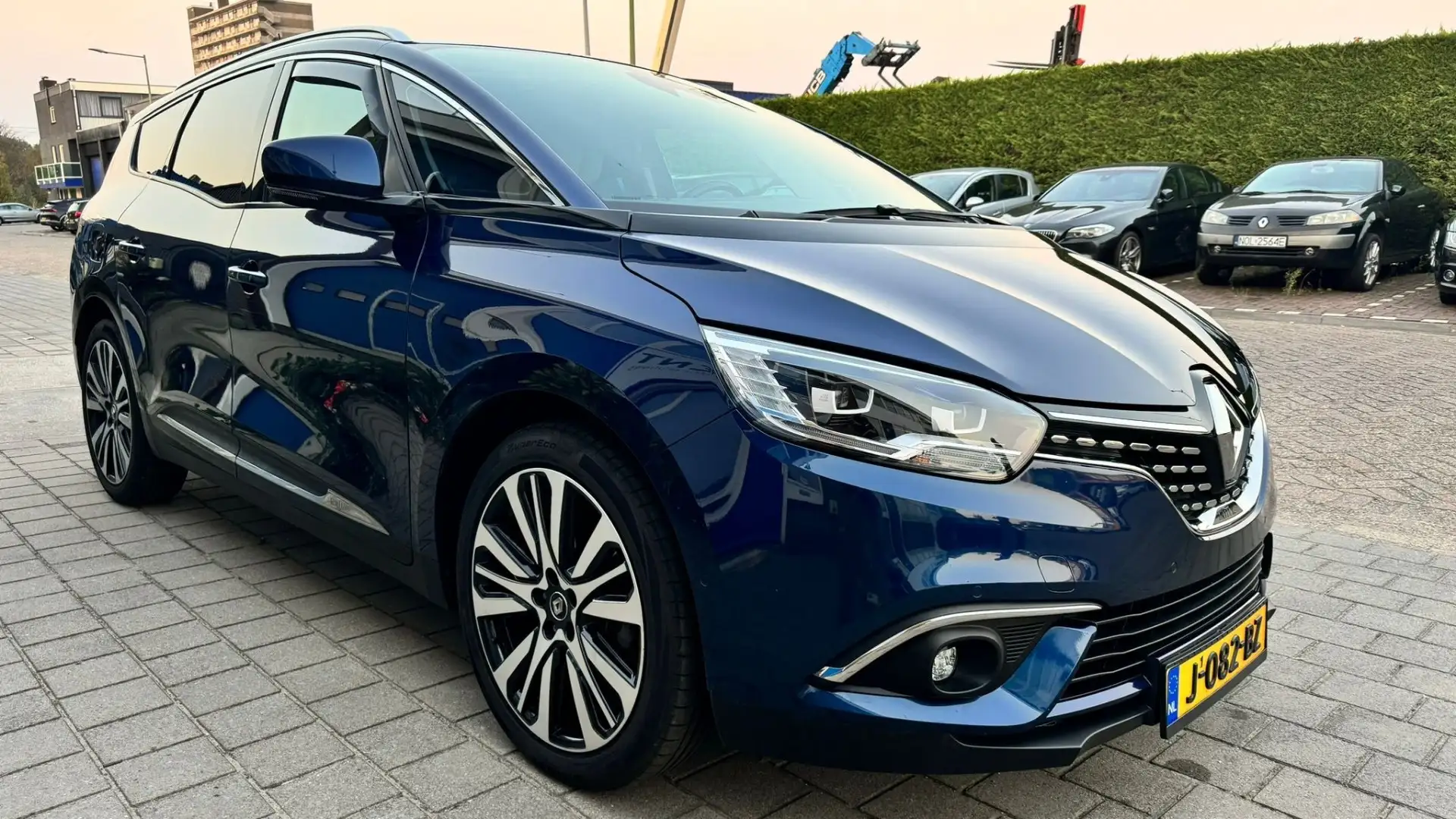 Renault Grand Scenic Scenic 1.3 TCe Init. Paris Modrá - 2