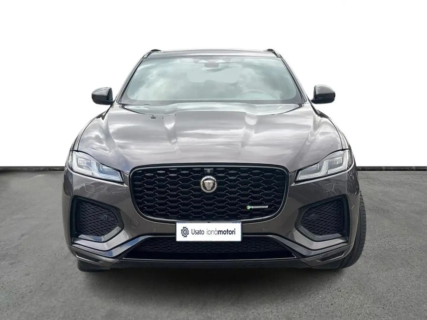 Jaguar F-Pace 2.0 D204 R-Dynamic SE awd auto - 2