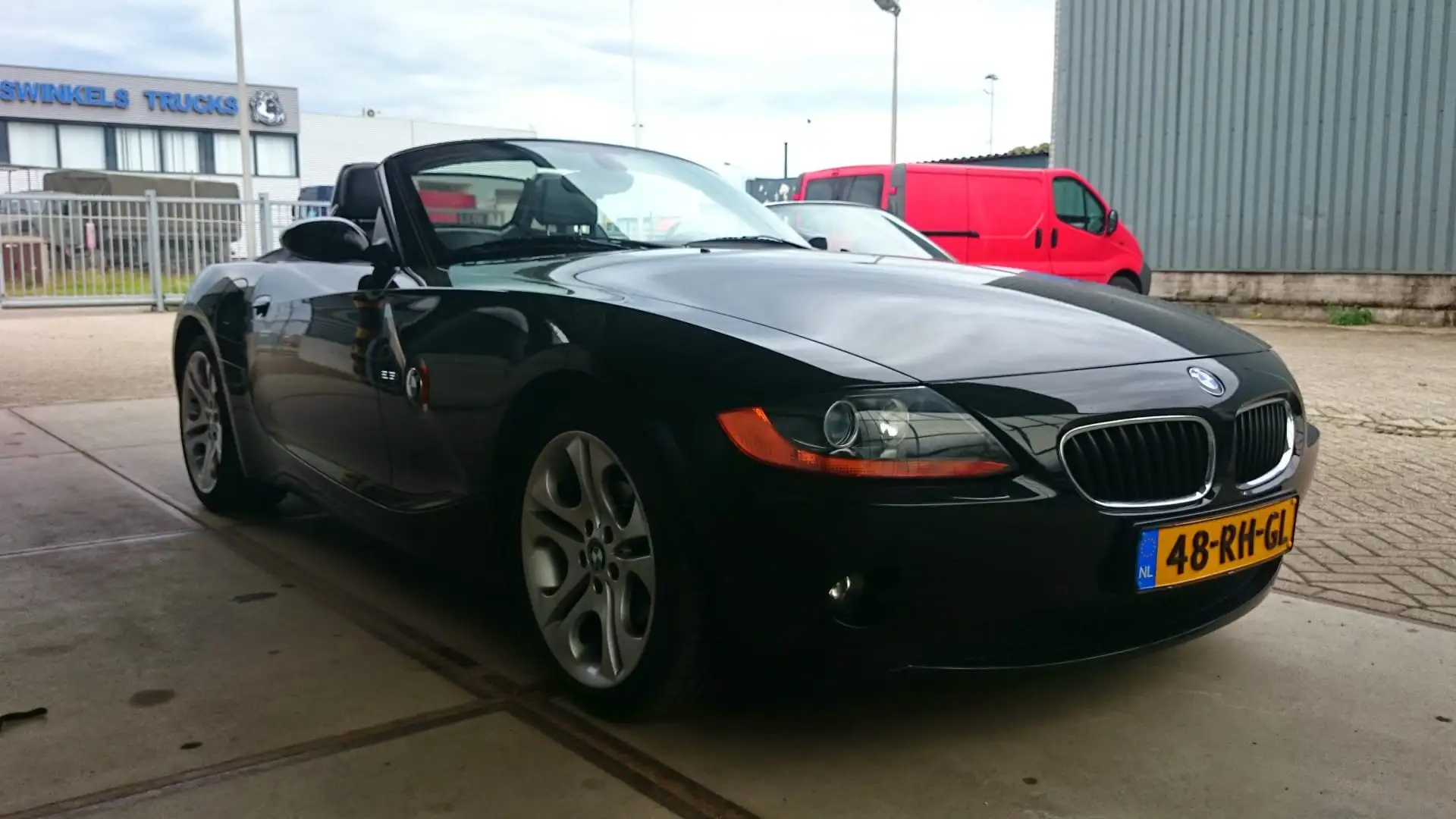BMW Z4 Inclusief hardtop en splinter nieuwe pakking! Negro - 1