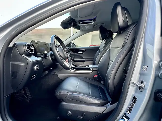 Mercedes-Benz C-Class view 14